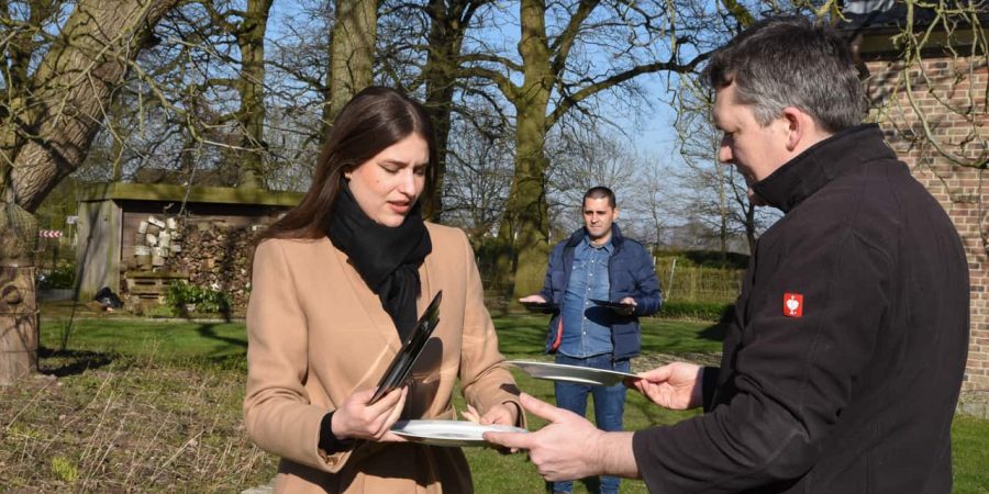 Erste Praxisübung: Servieren lernen